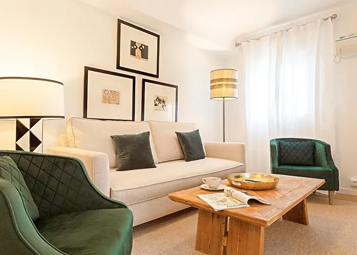 Genteel Home Velarde