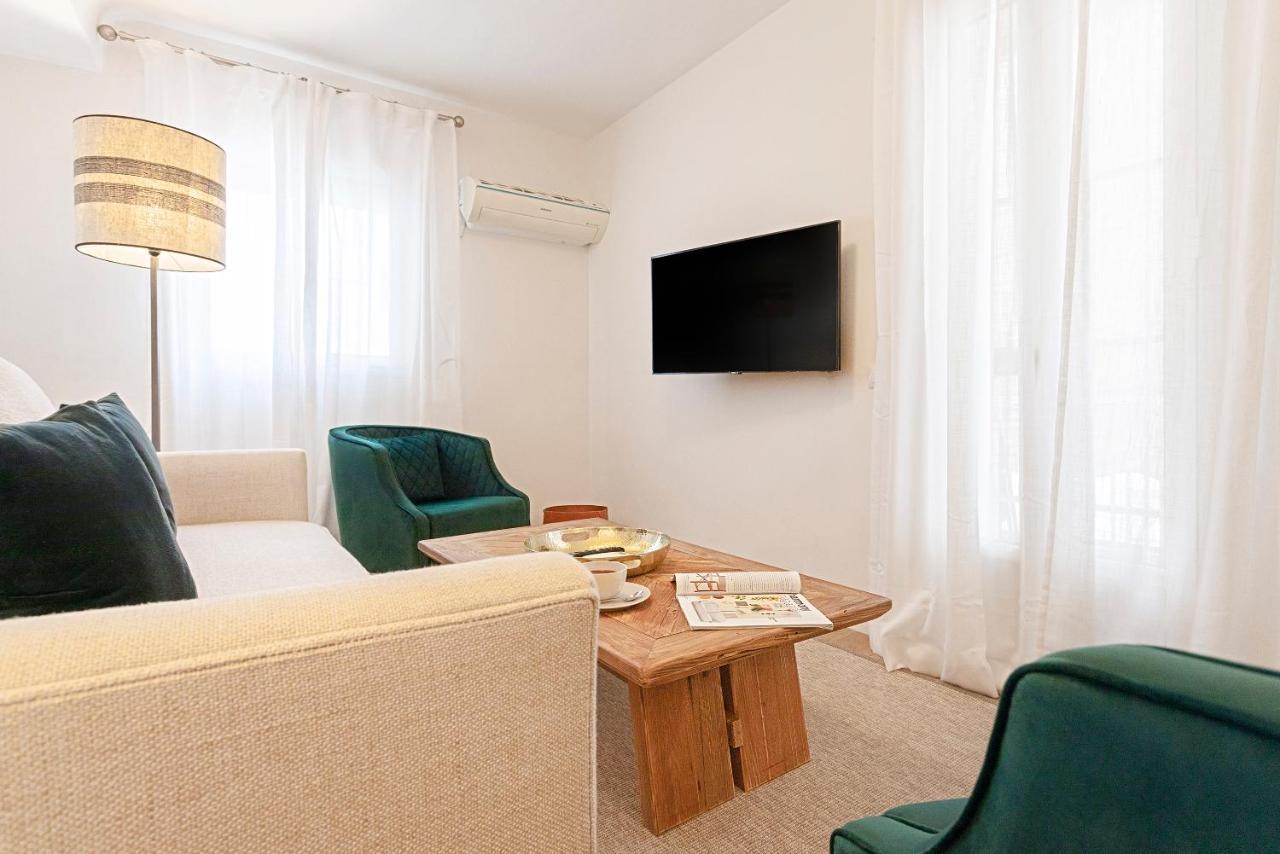 Genteel Velarde Apartment Sevilla